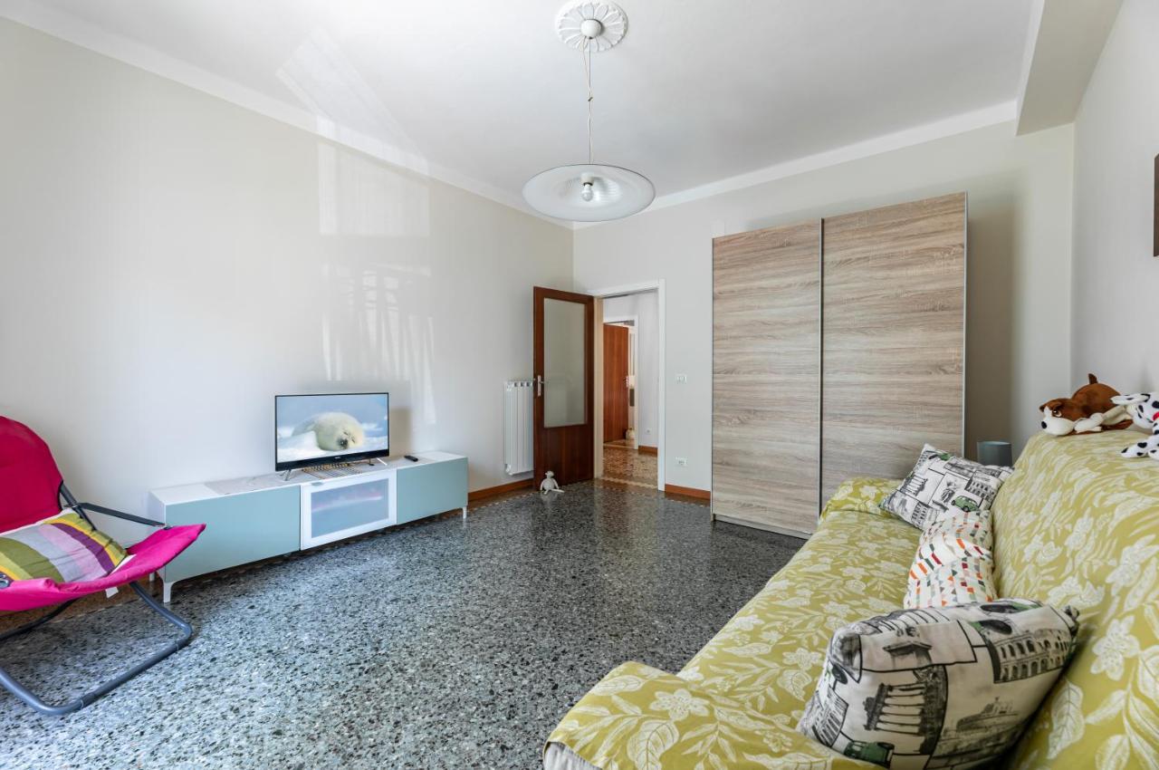 La Fenice Mestre Apartment Esterno foto